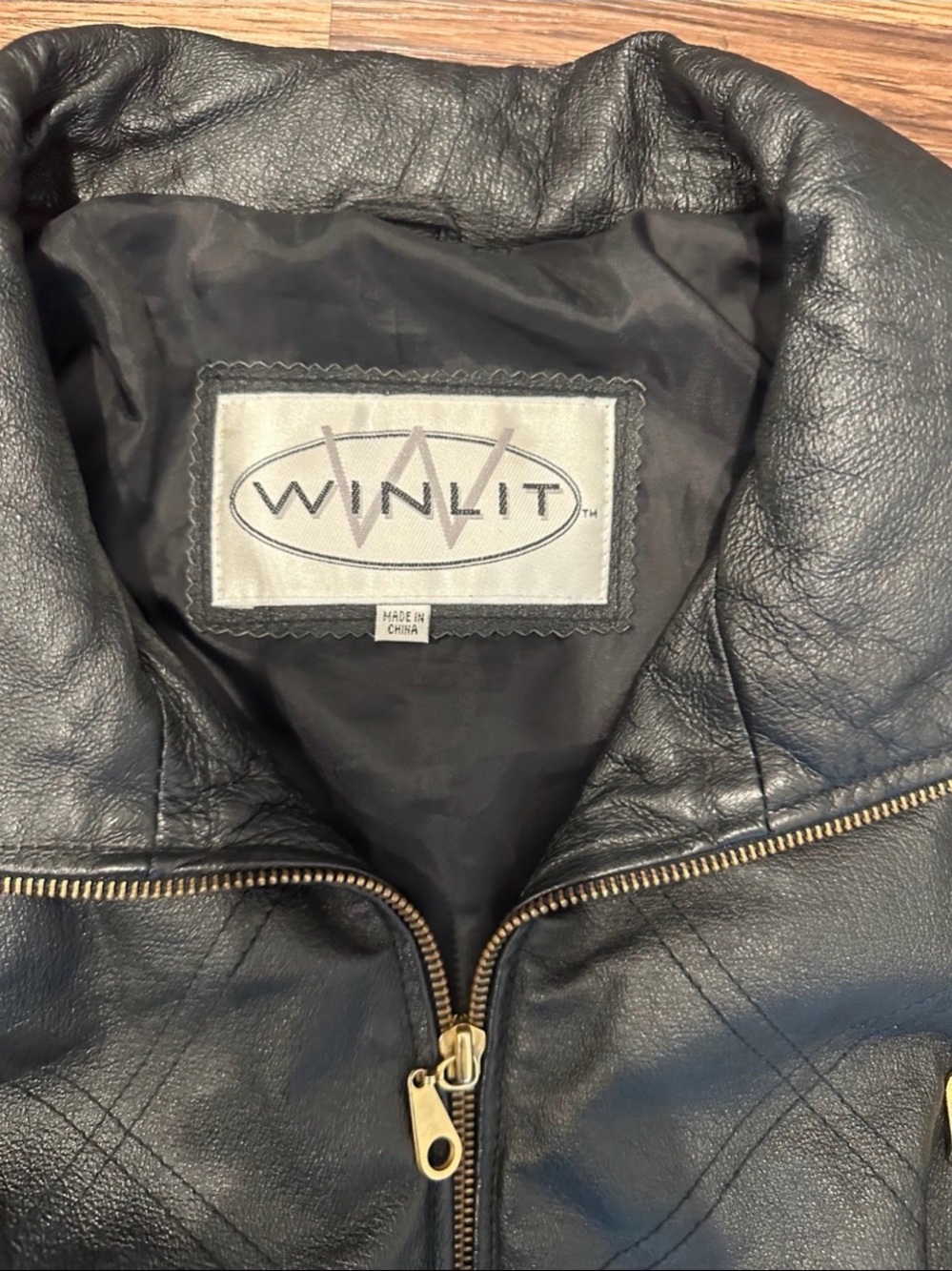 Winlet leather jacket - Picture 3 of 8